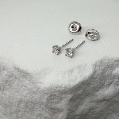 Auksiniai deimantų auskariukai 0.2ct